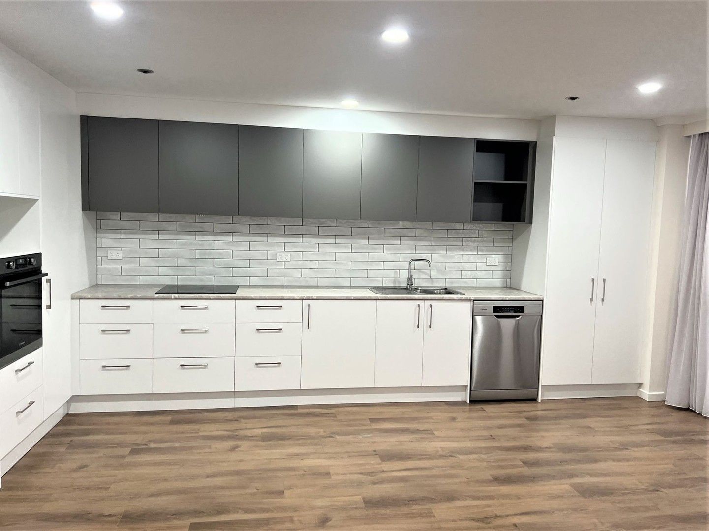 2 bedrooms Apartment / Unit / Flat in 22/51-55 City Road SOUTHBANK VIC, 3006