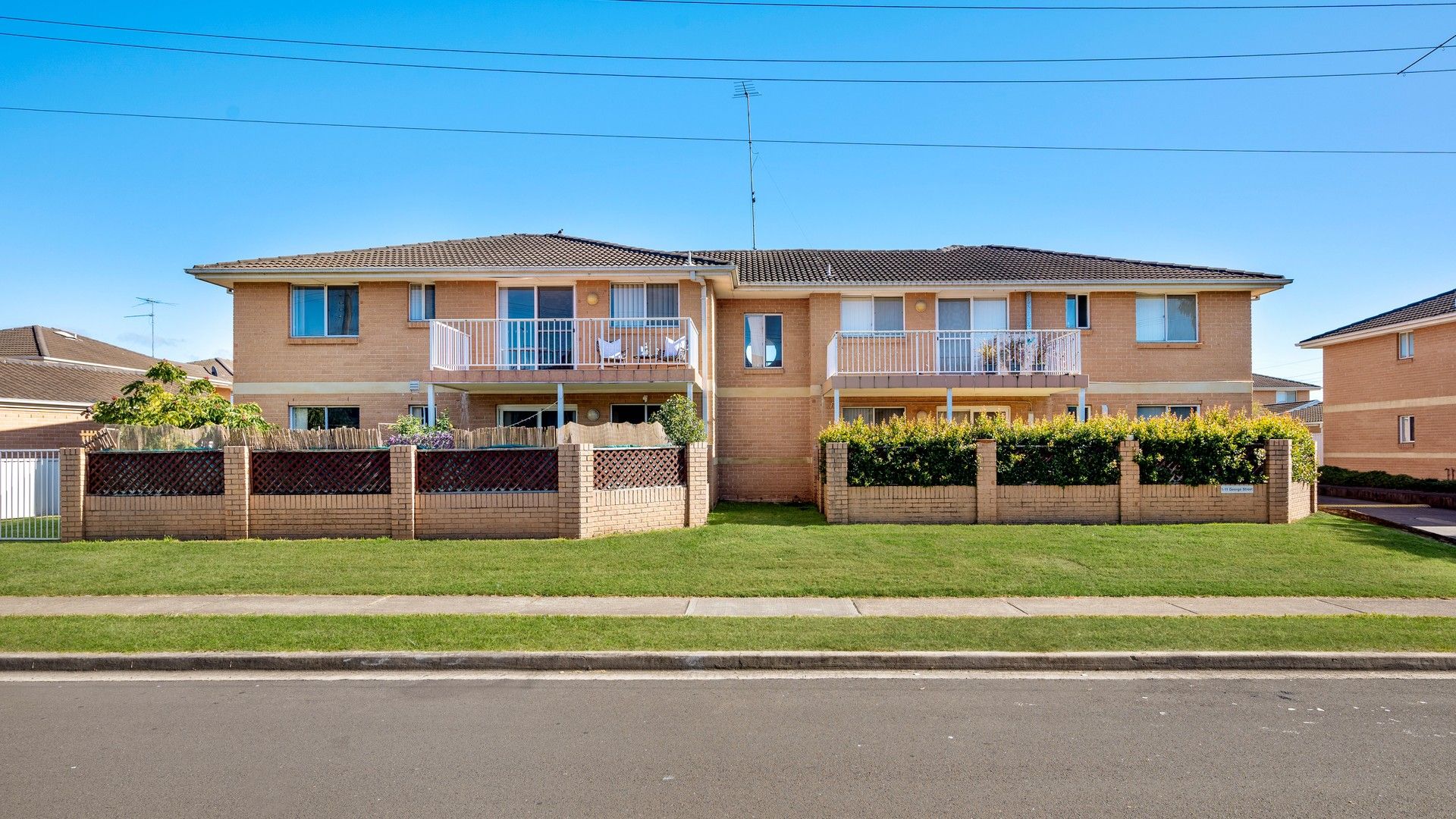 3 bedrooms Apartment / Unit / Flat in 4/1-11 George Street ST MARYS NSW, 2760