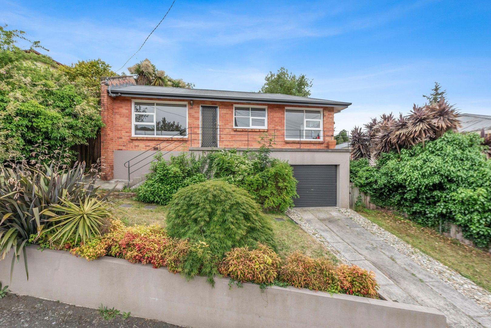 2 bedrooms House in 10 Basin Road WEST LAUNCESTON TAS, 7250