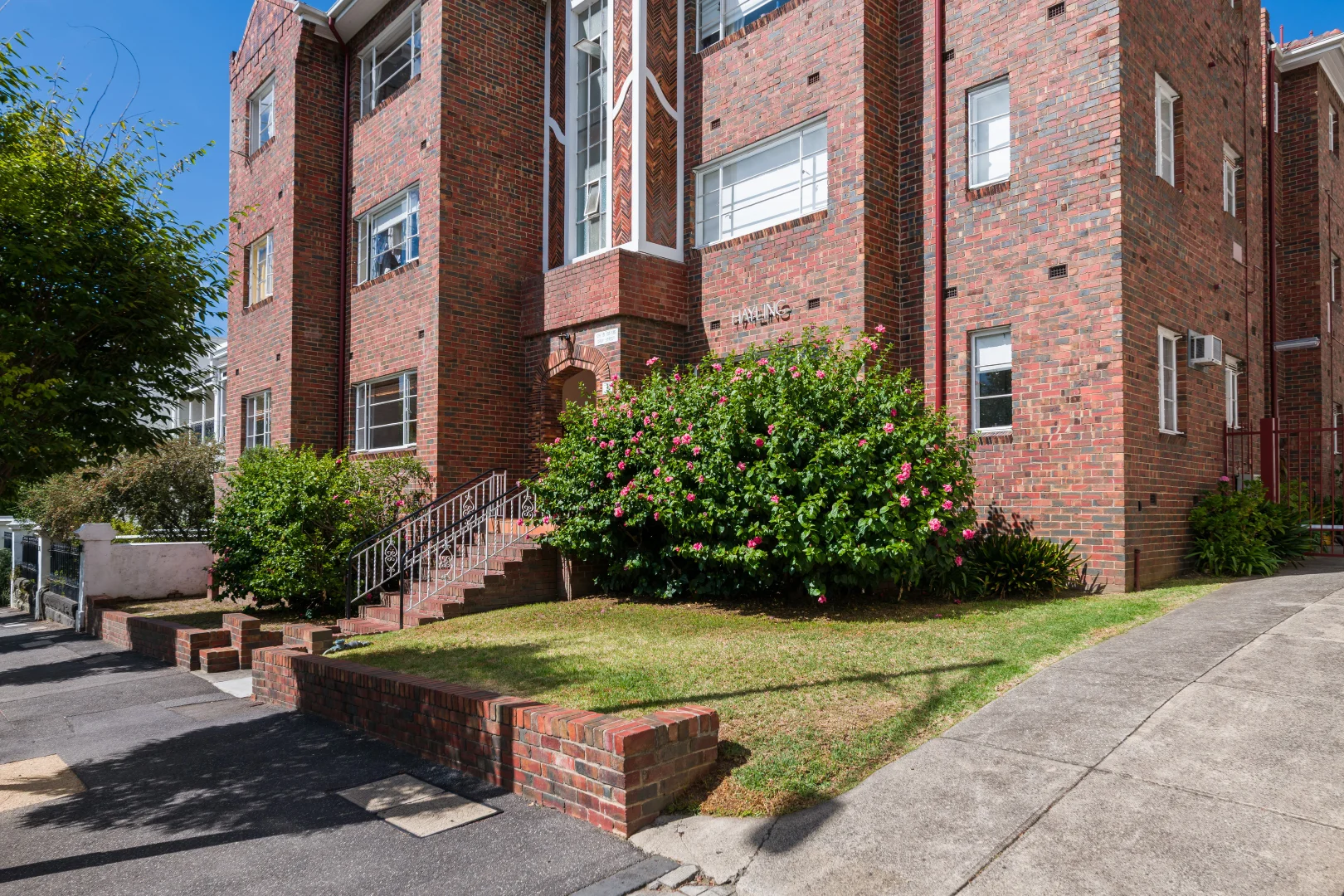 Image 3