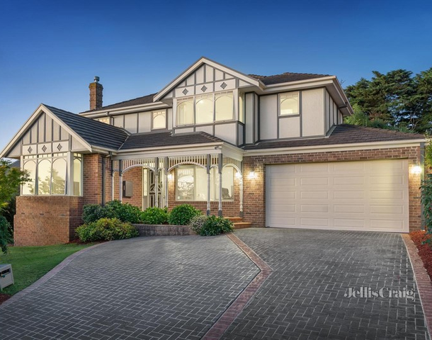 10 Champagne Rise, Chirnside Park VIC 3116