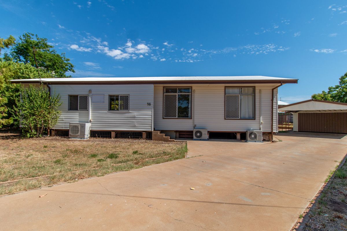 4 bedrooms House in 16 Opal Street MOUNT ISA QLD, 4825