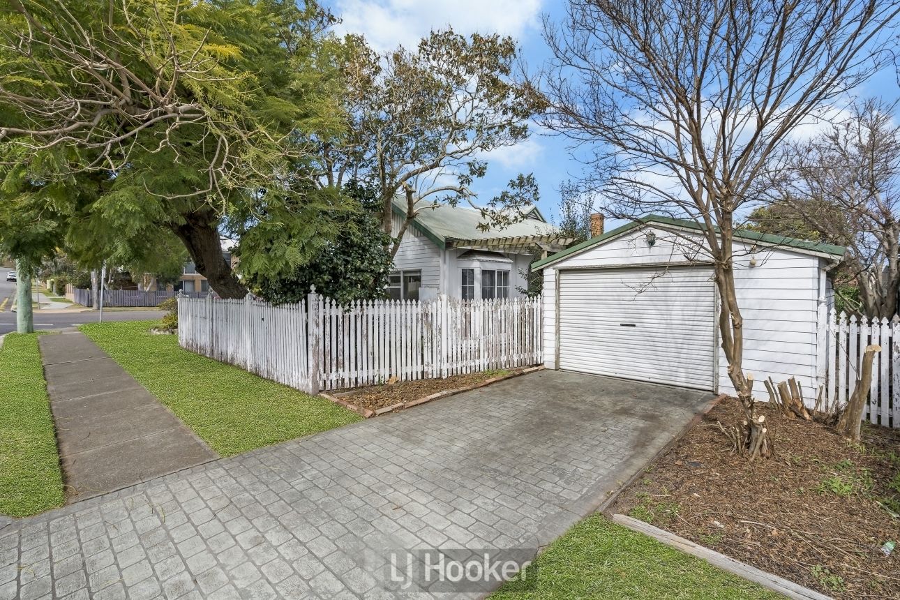 74 Speers Street, Speers Point NSW 2284, Image 2