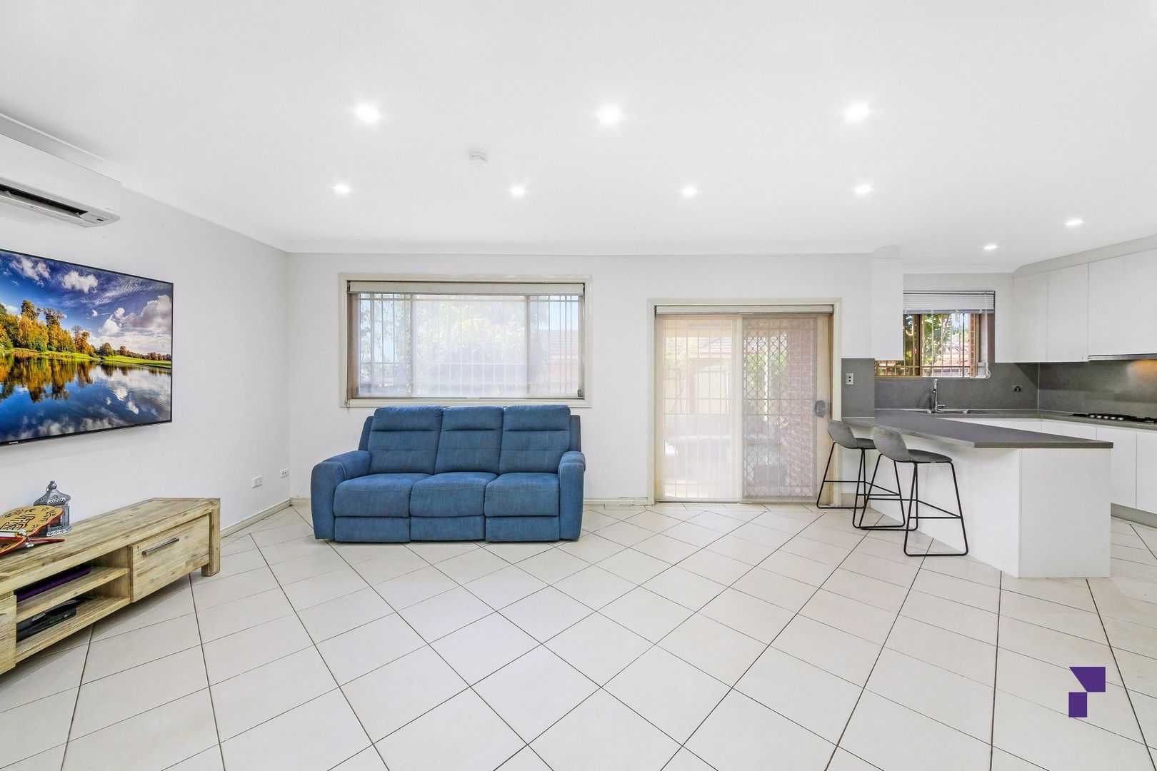 2/9 Chiswick Road, Greenacre NSW 2190, Image 2