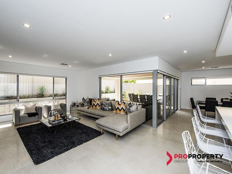 31a Gwelup Street, Karrinyup WA 6018, Image 1