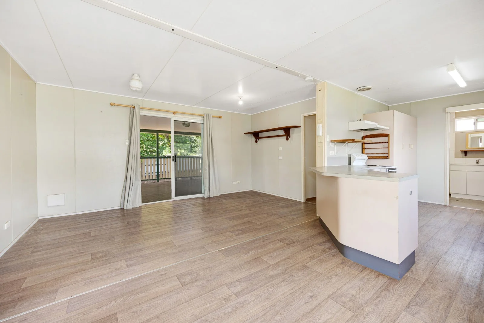 Additional image 2 of 1033 Riverway Drive, Rasmussen QLD 4815