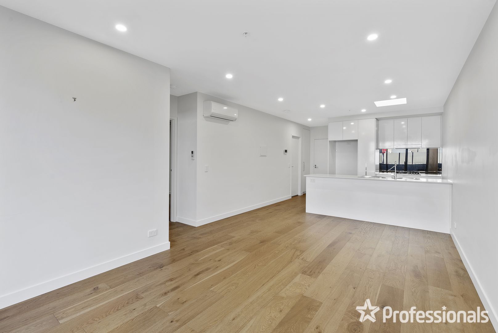 109/46 Station Street, Ferntree Gully VIC 3156 Apartment For Rent