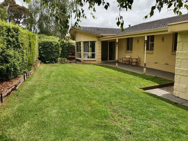 4 bedrooms House in 10 McIntosh Street MOUNT GAMBIER SA, 5290