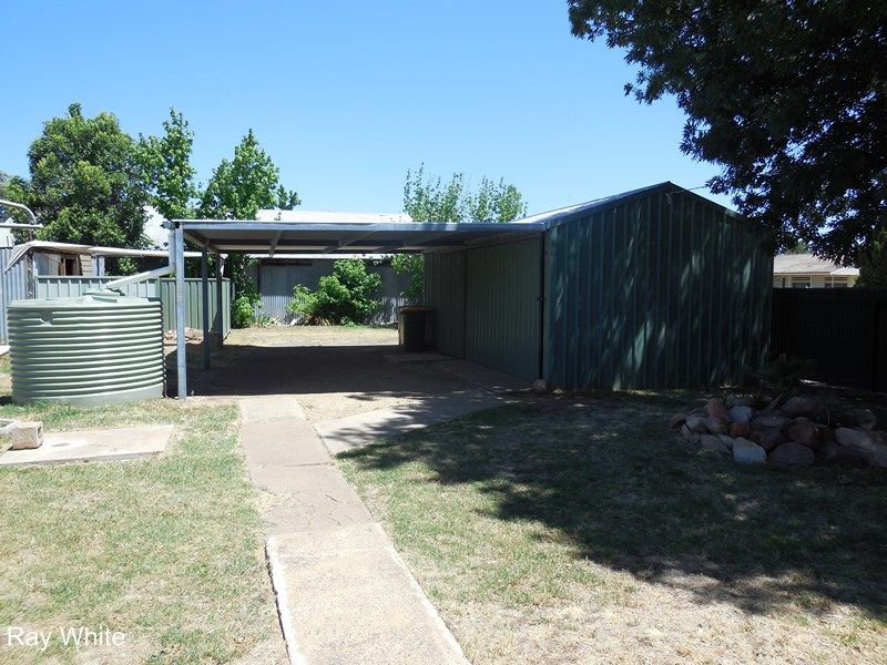 11 Oxford Street, Forbes NSW 2871, Image 1