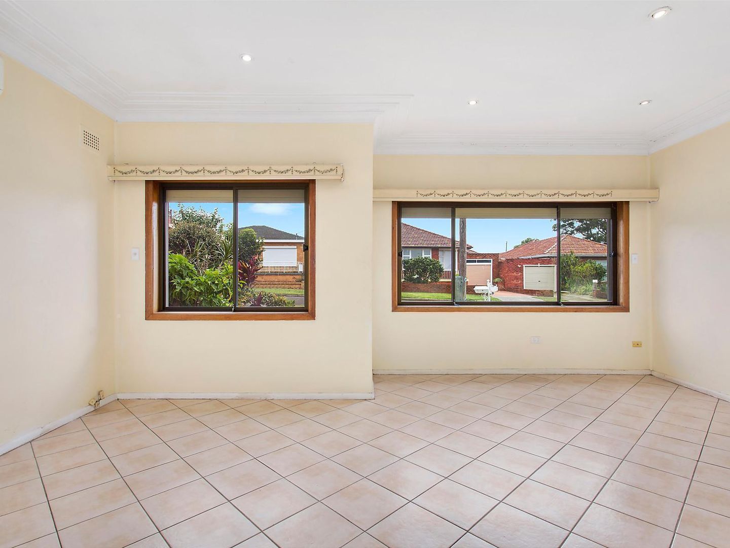 16 Annette Avenue, Kogarah NSW 2217, Image 1