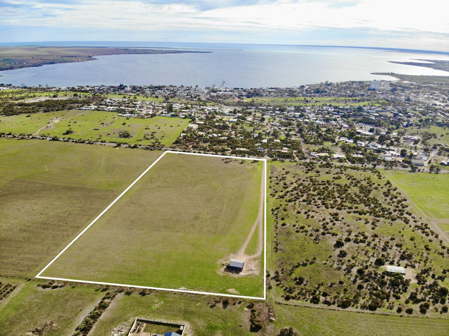 62 Wallschutzky Road, Streaky Bay SA 5680, Image 0