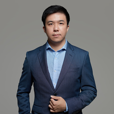 Eric - Yaqi Zhang, Property manager