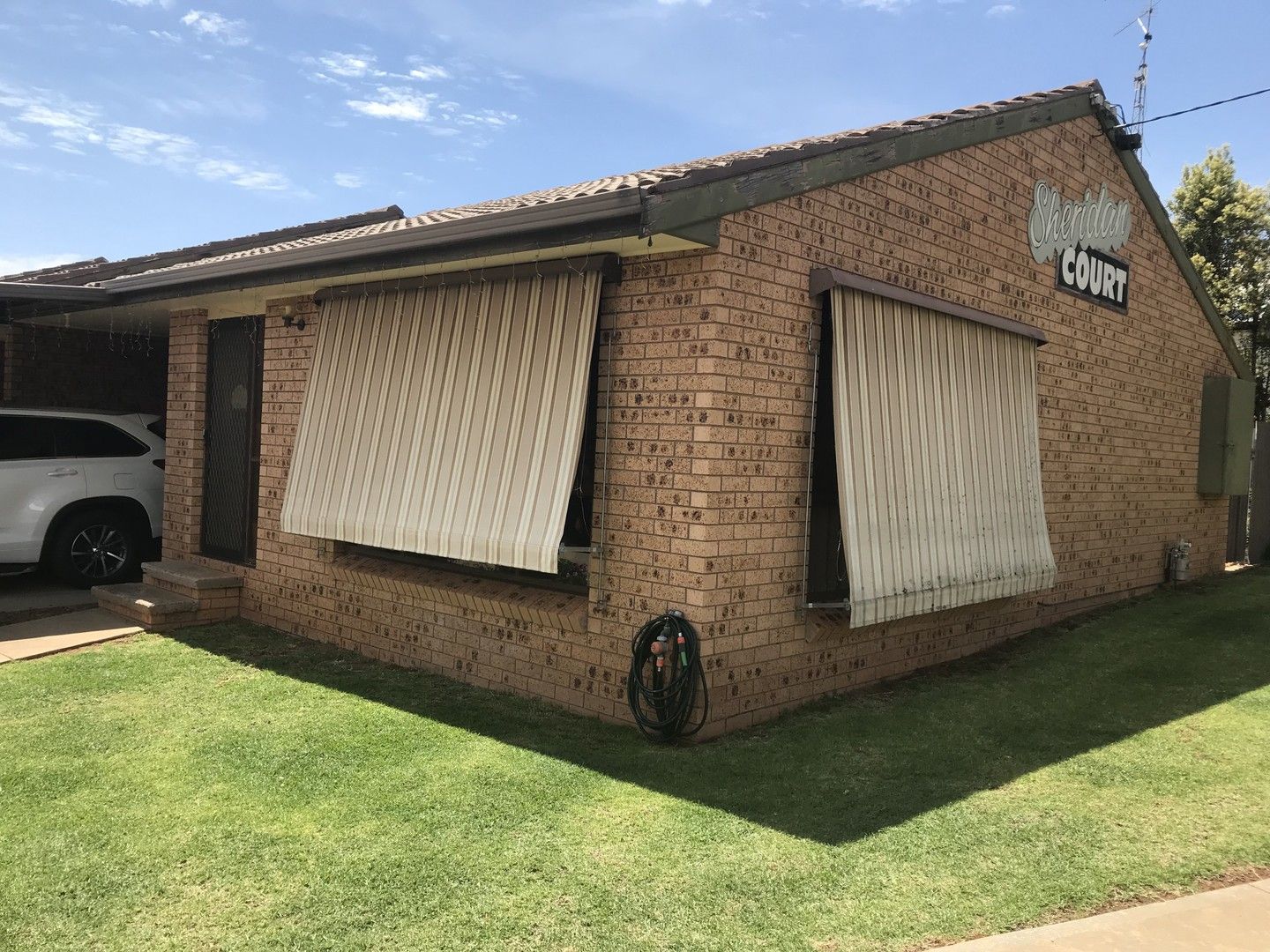 2 bedrooms Apartment / Unit / Flat in 1/4 Maple Street LEETON NSW, 2705