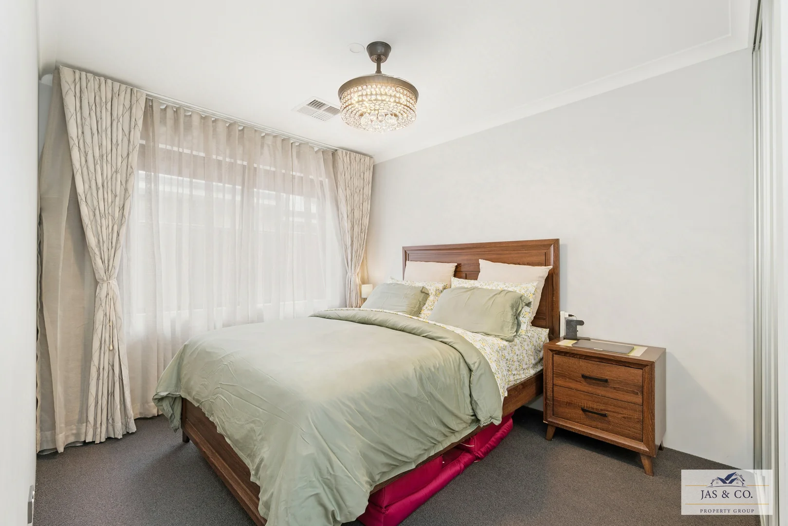 Additional image 21 of 4 Moorland Crescent, The Vines WA 6069