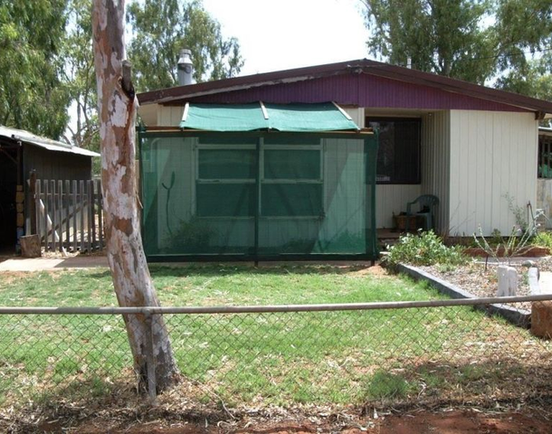 18 Livingstone Street, Perenjori WA 6620