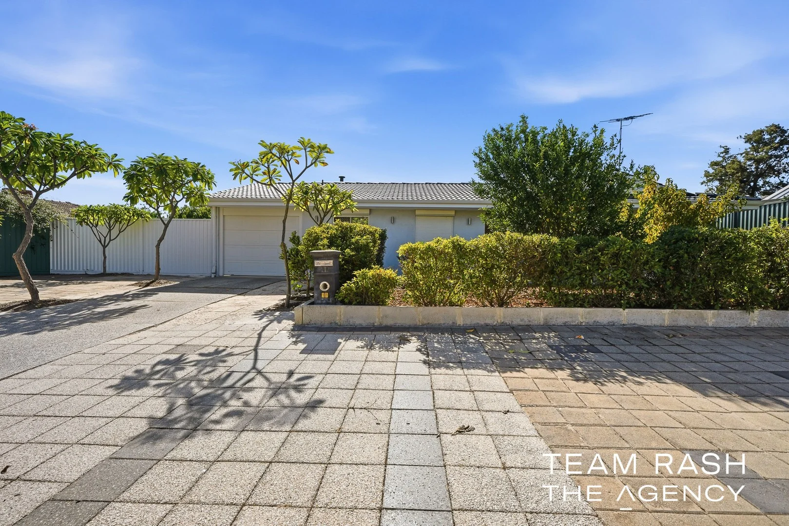 Primary image of 11 Beeston Crescent, Marangaroo WA 6064