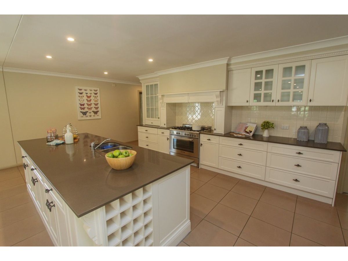 17 Claremont Drive, White Rock NSW 2795, Image 1
