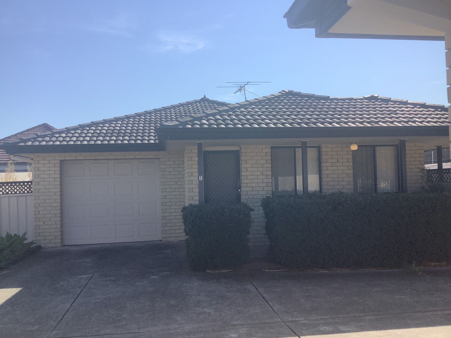 2 bedrooms Villa in 1/34a Roe Street MAYFIELD NSW, 2304