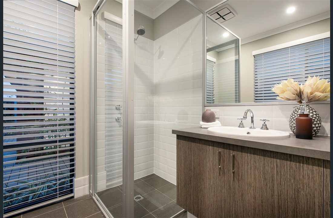 3 bedrooms New House & Land in Lot 380 Lucerne Circuit CHAMPION LAKES WA, 6111