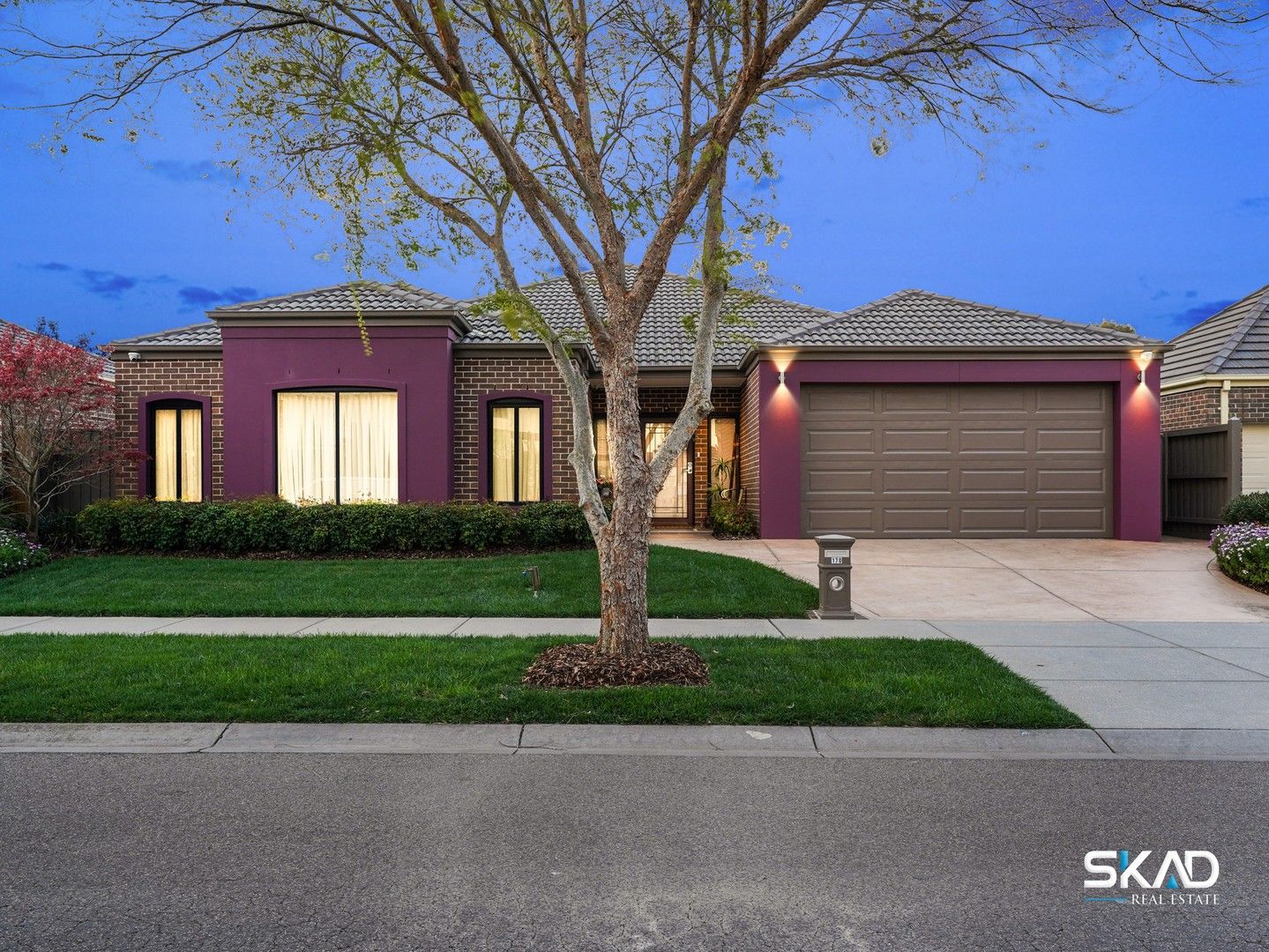 4 bedrooms House in 170 Central Park Avenue CRAIGIEBURN VIC, 3064