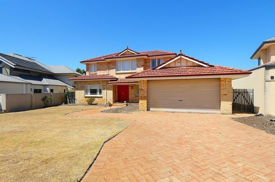 5 bedrooms House in 10 Glen Iris Drive JANDAKOT WA, 6164