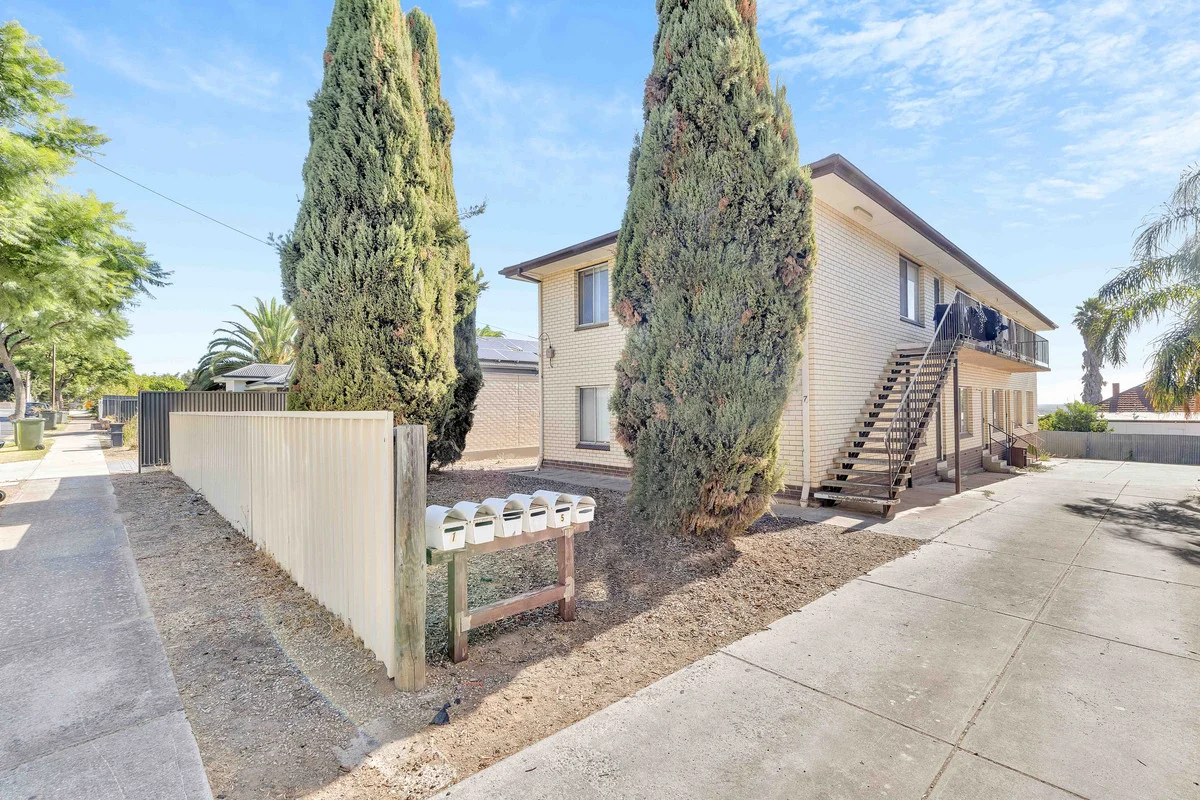1/7 Wicklow Street, Northfield SA 5085