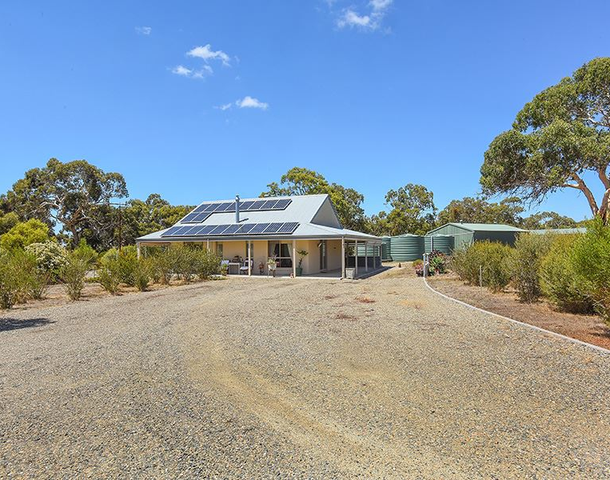 2557 Alexandrina Road, Currency Creek SA 5214