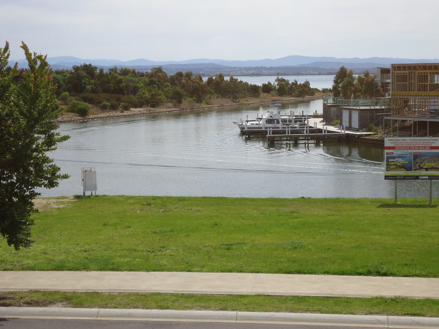 34 Magnetic Retreat, Paynesville VIC 3880, Image 2