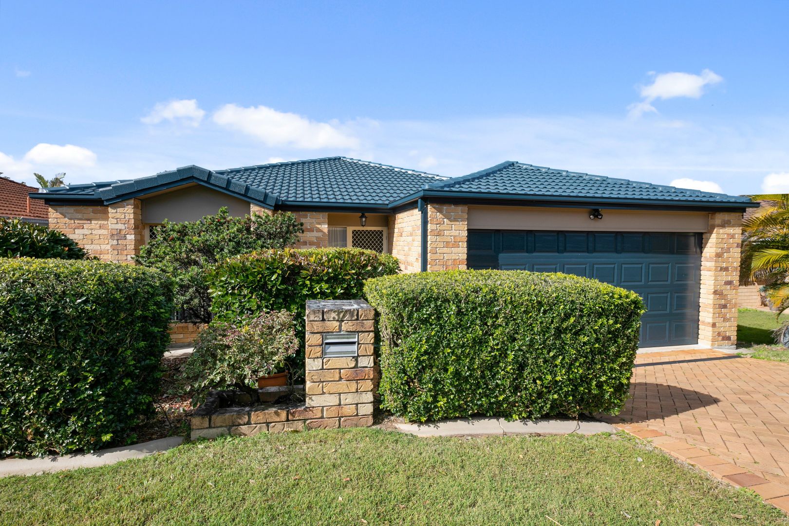 37 Derwent Place, Riverhills Property History & Address Research Domain