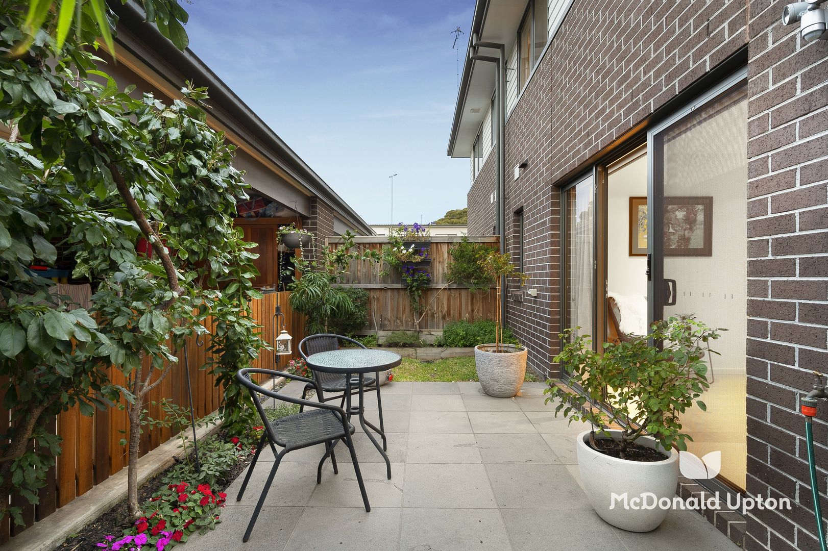 11 Bower Street, Ascot Vale VIC 3032, Image 2