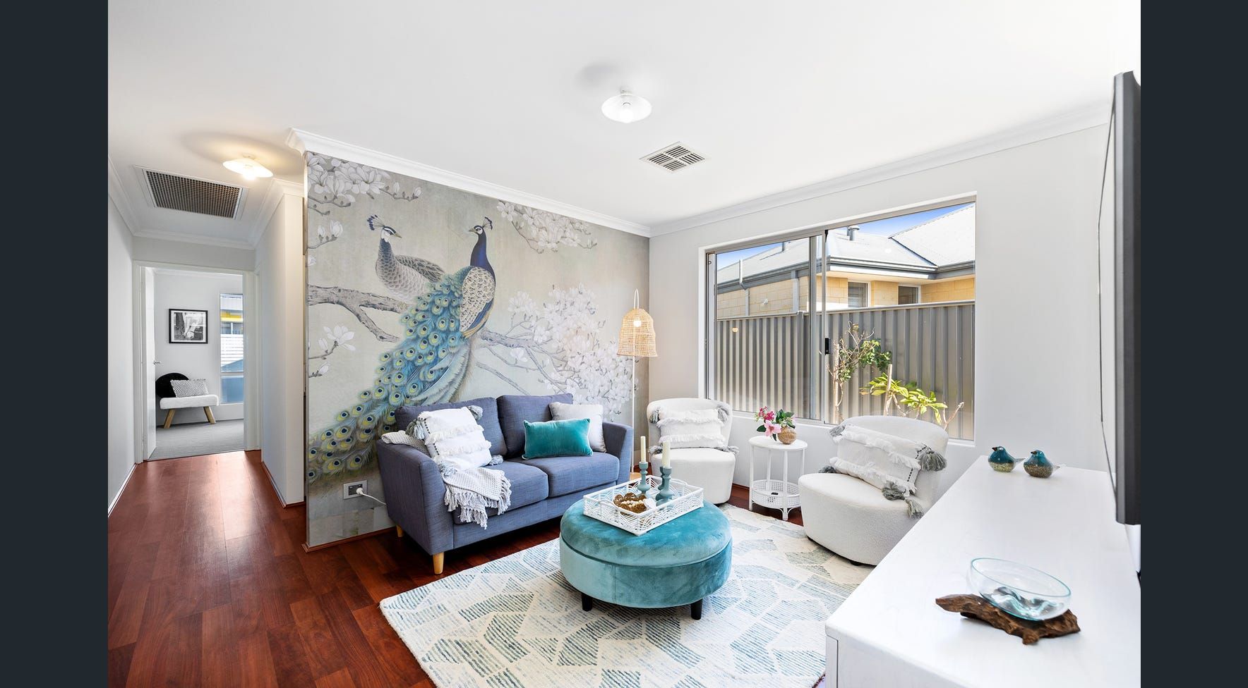 3 bedrooms House in 18 Laverton Crescent HARRISDALE WA, 6112