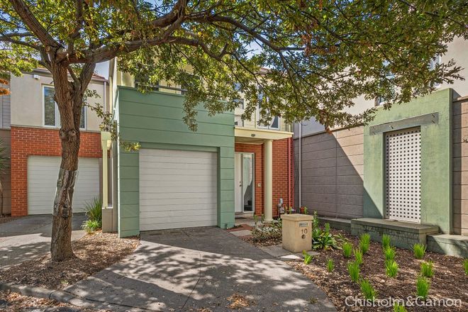 Picture of 10 The Crescent, PORT MELBOURNE VIC 3207