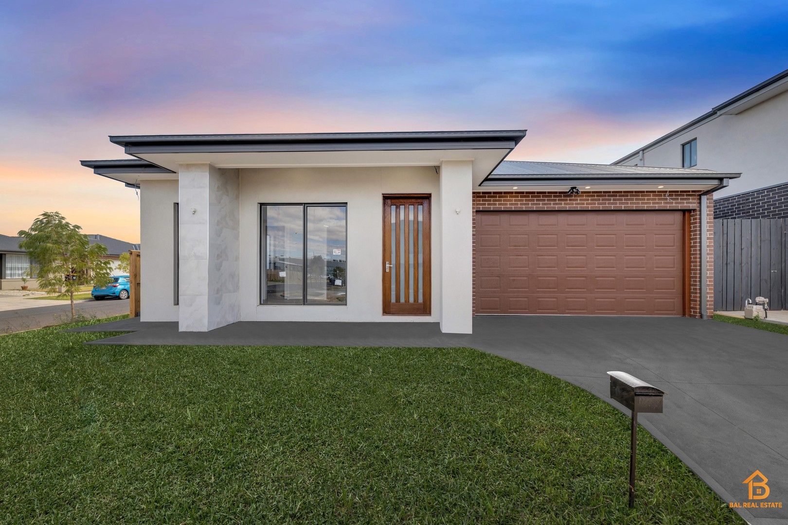 1 Hemsworth Road, Weir Views VIC 3338, Image 0