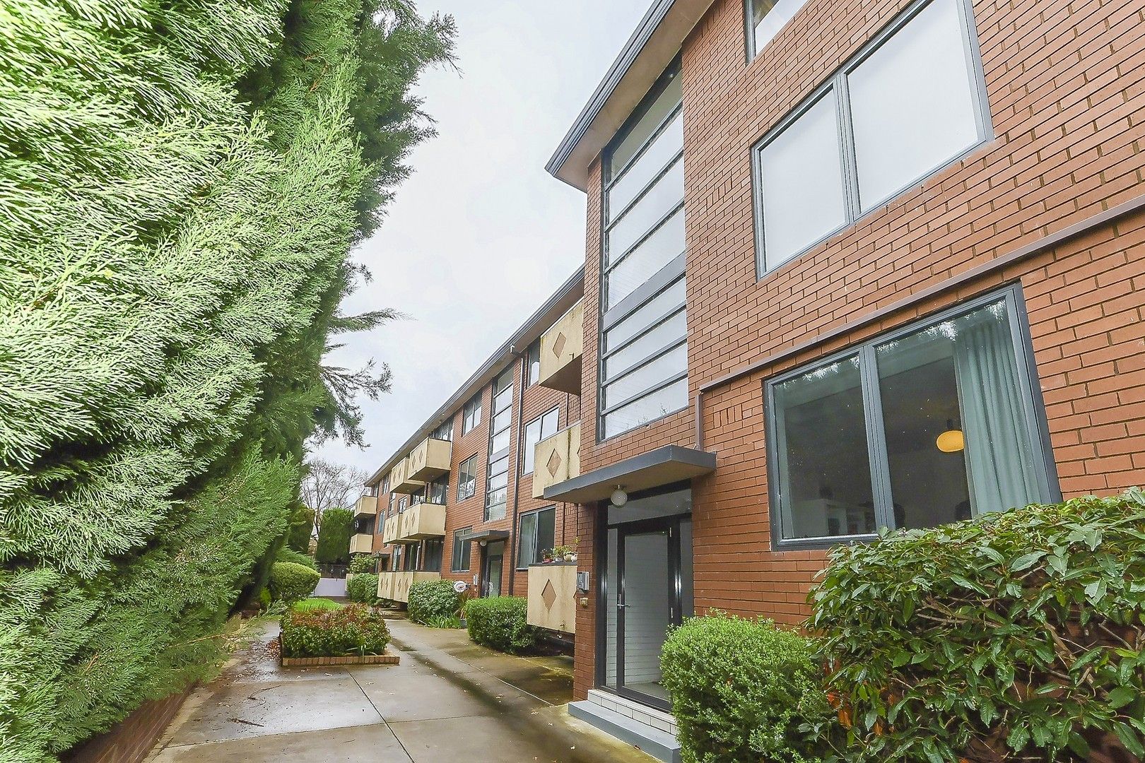 2 bedrooms Apartment / Unit / Flat in 10/23 Derby Street KEW VIC, 3101