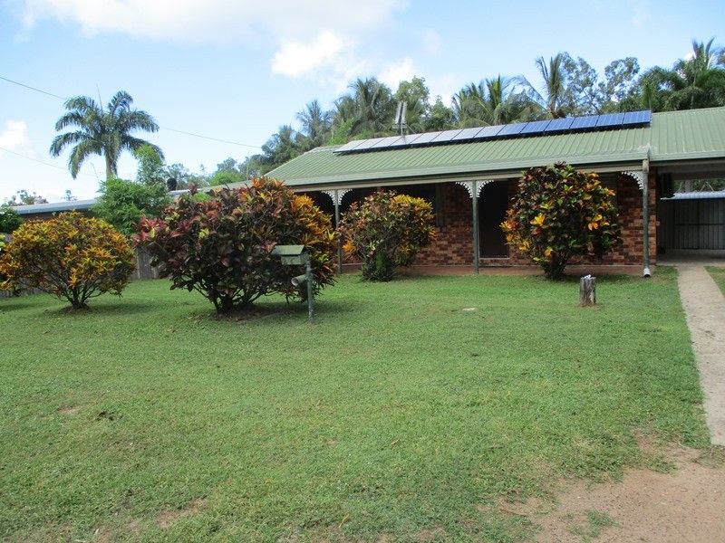 2 bedrooms House in 24 KELLY STREET NELLY BAY QLD, 4819