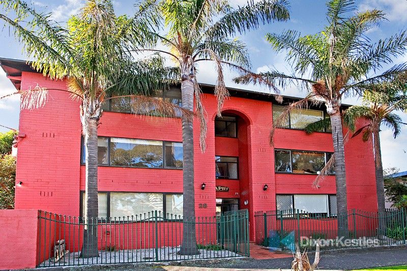 2 bedrooms Apartment / Unit / Flat in 2/28 York Street ST KILDA WEST VIC, 3182