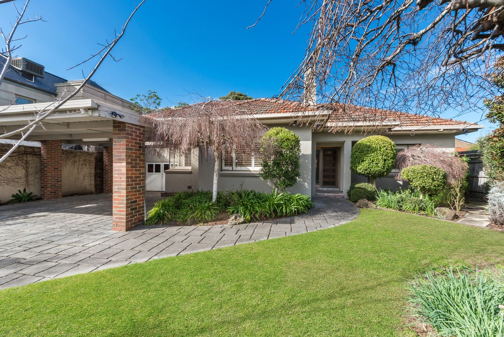 3 bedrooms House in 802 Hampton Street BRIGHTON VIC, 3186