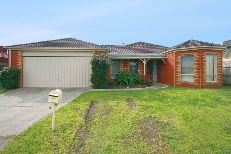 3 bedrooms House in 8 Exeter Place NARRE WARREN SOUTH VIC, 3805