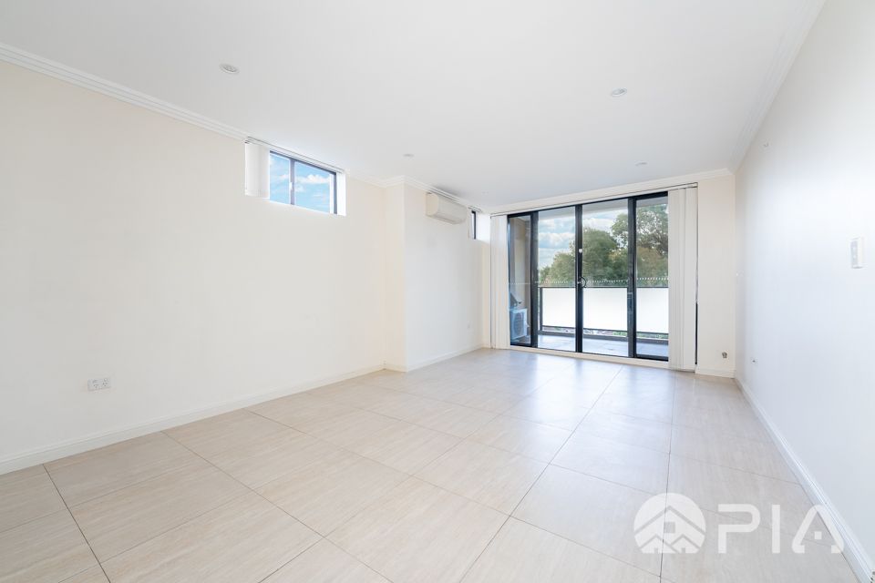 3 bedrooms Apartment / Unit / Flat in 7/2 Elonera St RYDALMERE NSW, 2116