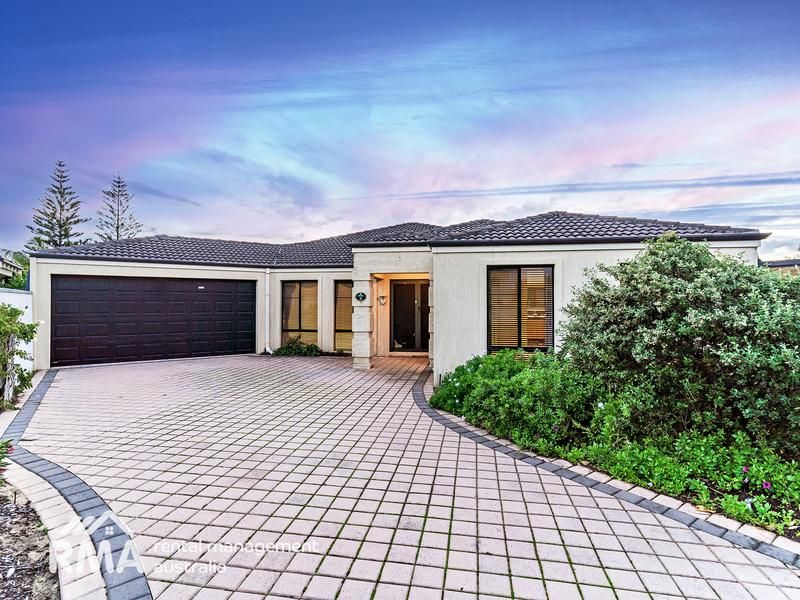 3 bedrooms House in 8 Anzio Court SECRET HARBOUR WA, 6173