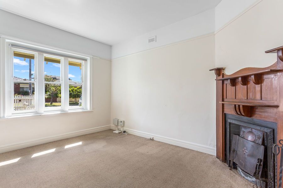 10 Ferry Crescent, Brunswick West VIC 3055, Image 2