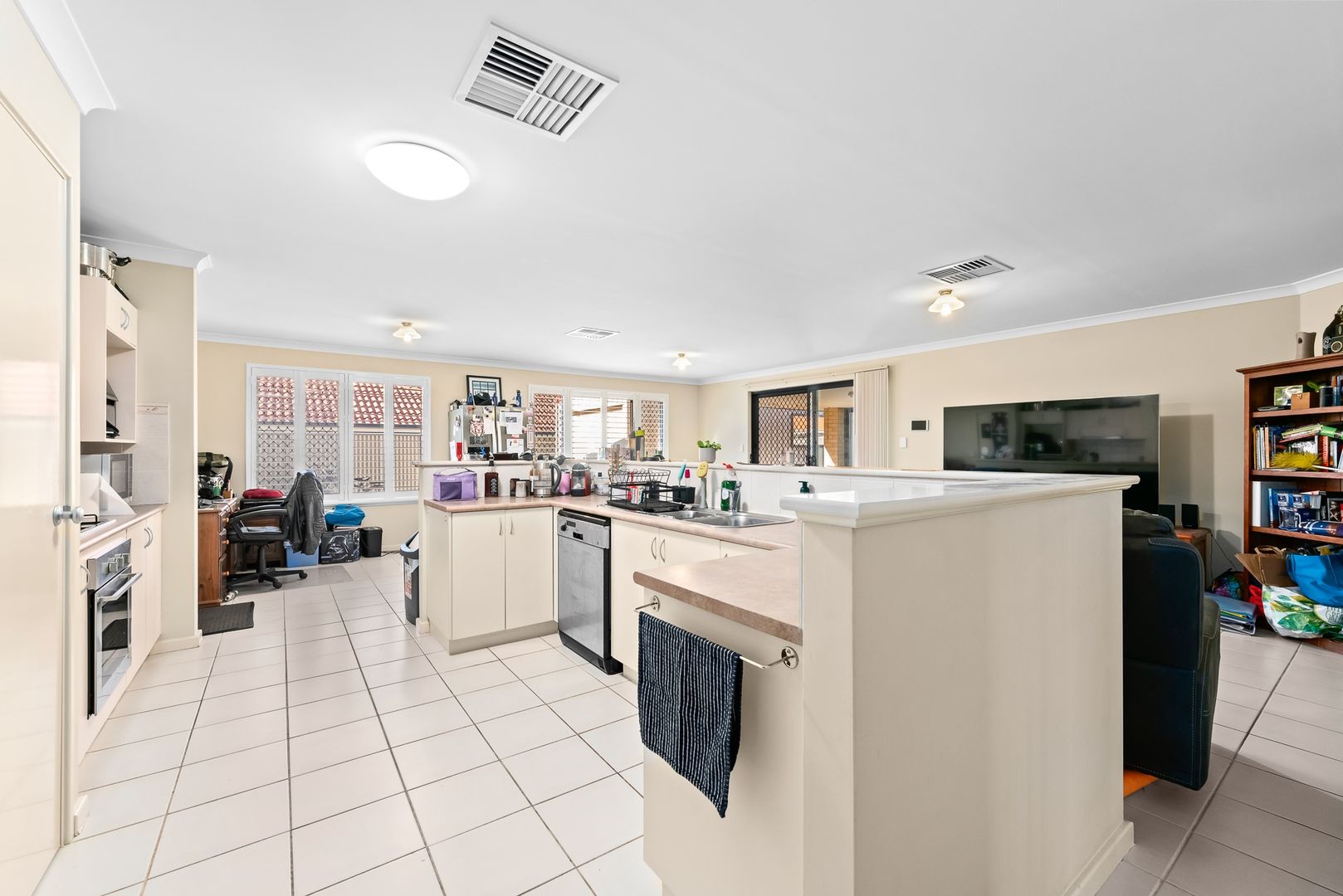 109 Harrington Waters Drive, Waikiki WA 6169, Image 1