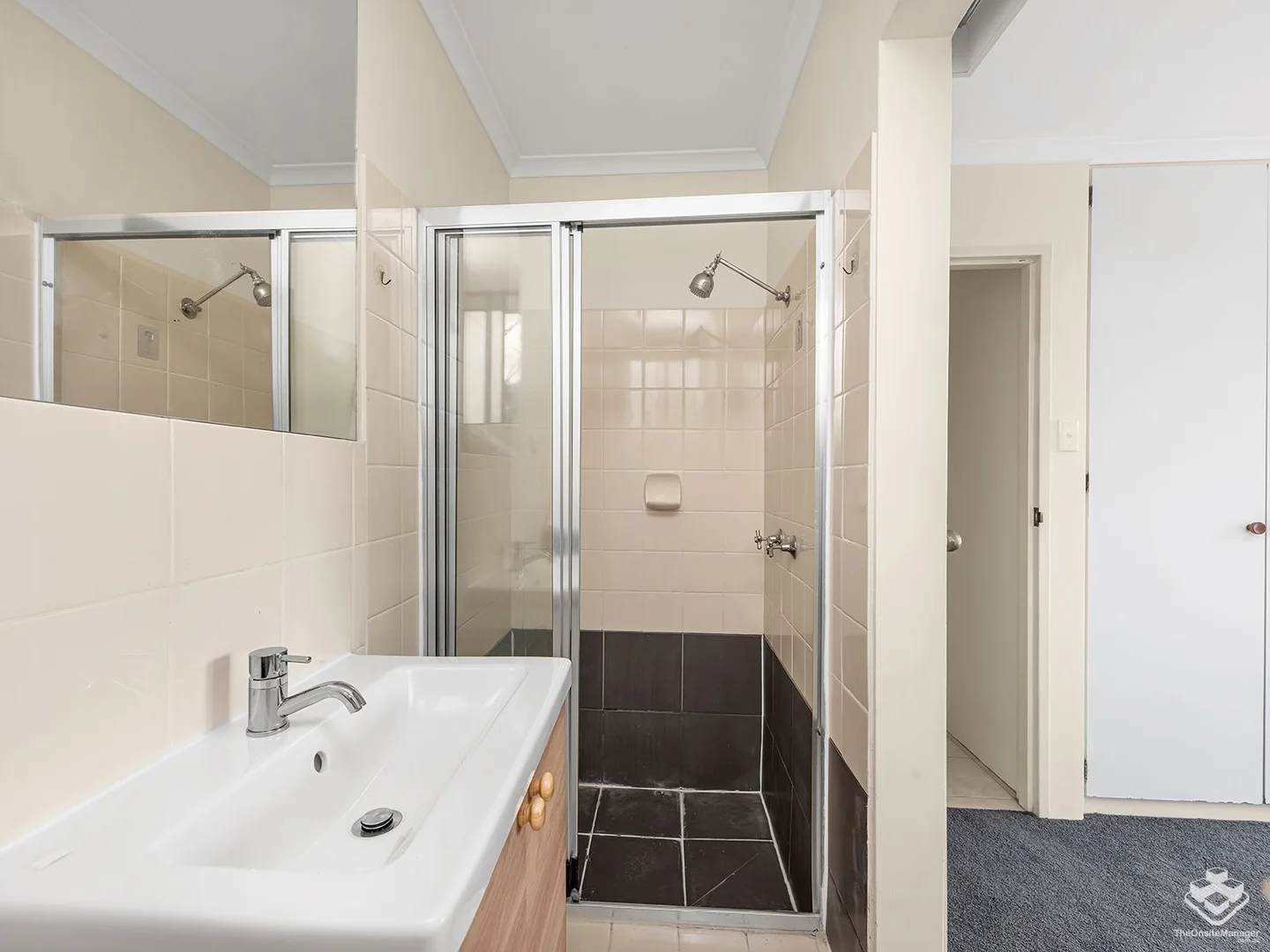 Additional image 8 of 4/114 Carmody Road, St Lucia QLD 4067