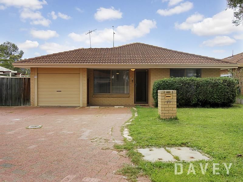 3 bedrooms House in 23 David Close OSBORNE PARK WA, 6017