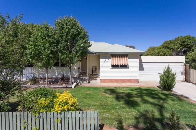 125 Bourke Street, Turvey Park NSW 2650, Image 0