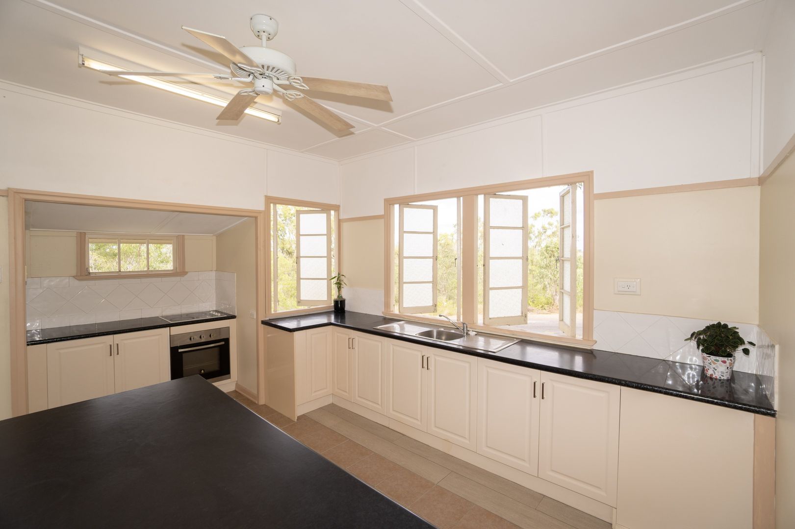 116/4528 Bundaberg Gin Gin Road, Gin Gin QLD 4671, Image 2