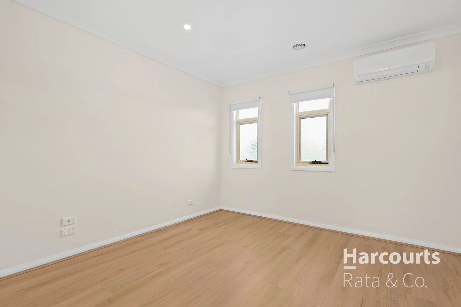 Additional image 5 of 2/36 Wattlebird Crescent, Reservoir VIC 3073