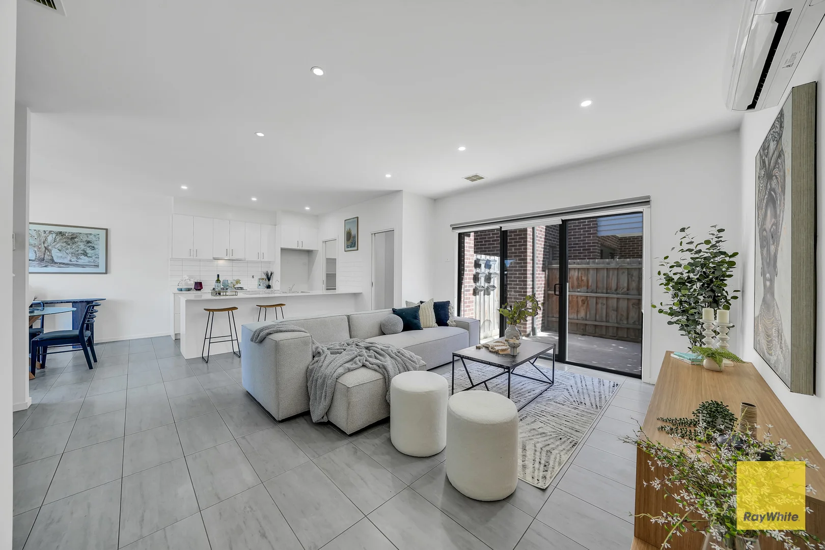 Additional image 3 of 1/51 Ivanhoe Avenue, St Albans VIC 3021
