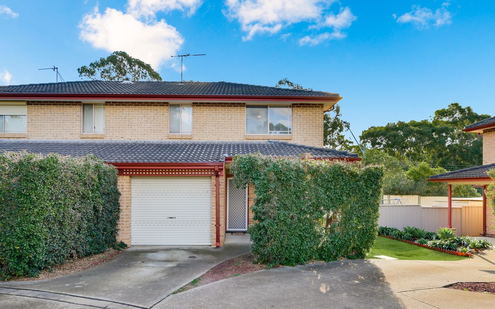 10/4 Westmoreland Road, Minto NSW 2566, Image 0