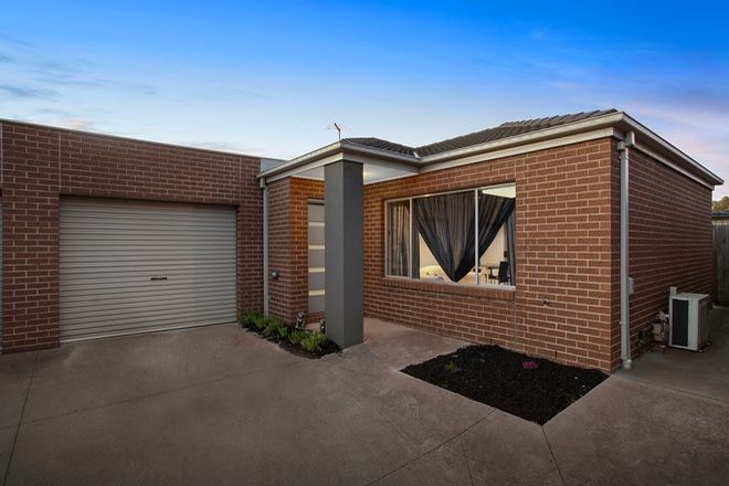 Picture of 2/63 Craigmoor Crescent, MERNDA VIC 3754